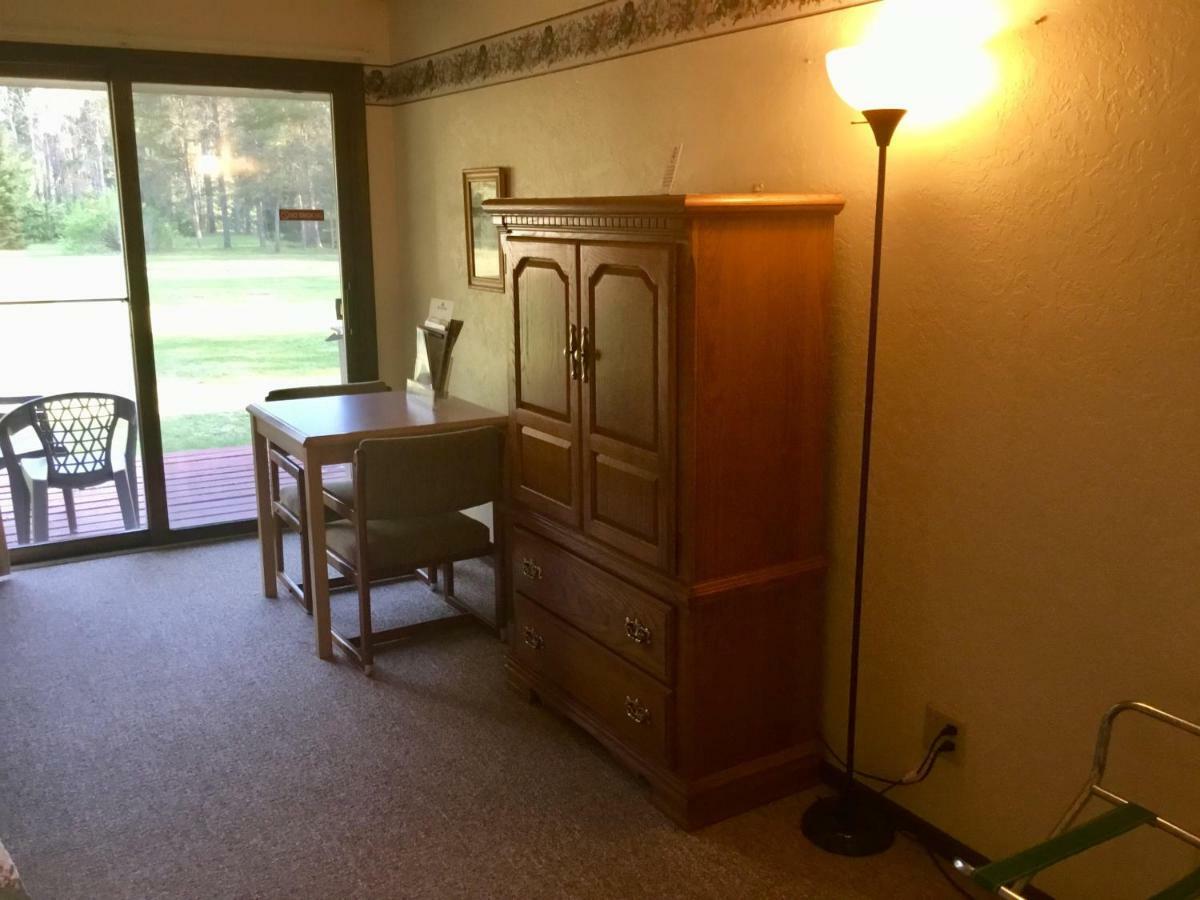 Edelweiss Motel Хейвард Экстерьер фото